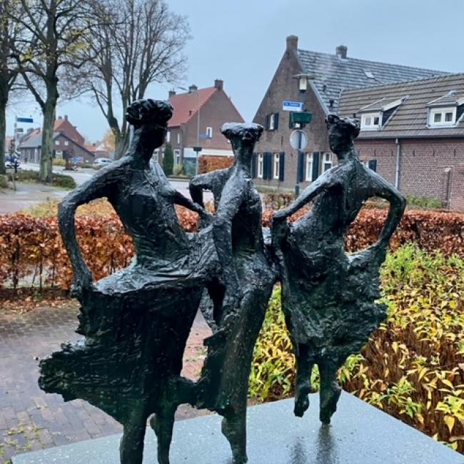 Danseressen op sokkel
