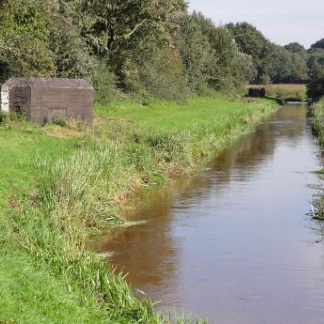 Defensiekanaal 1939 met kazematten