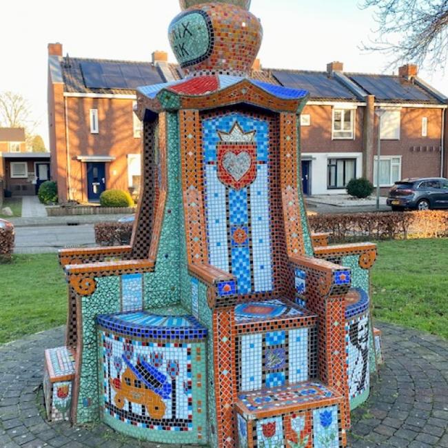 De Troon