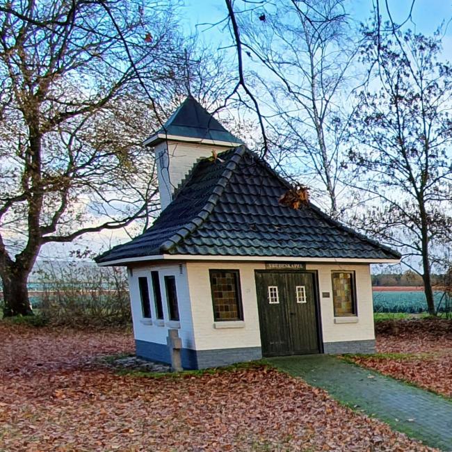 8. Vredeskappelletje