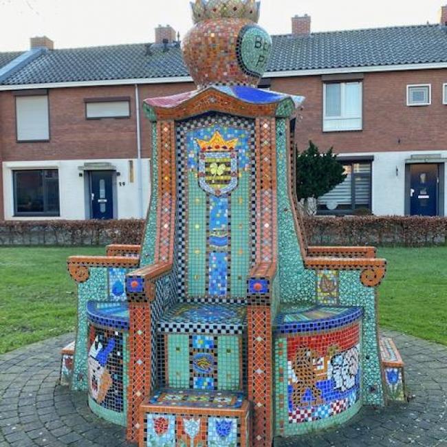 De Troon