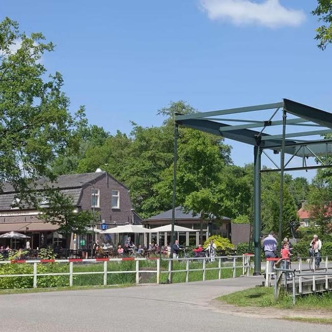 Herberg De Morgenstond en winkel
