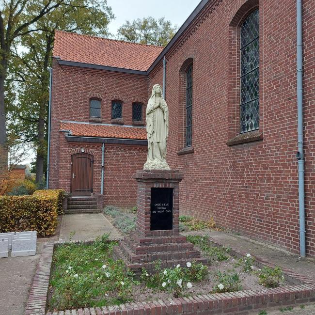 Rooms-katholieke parochiekerk O.L. Vrouw Troosteres der Bedrukten