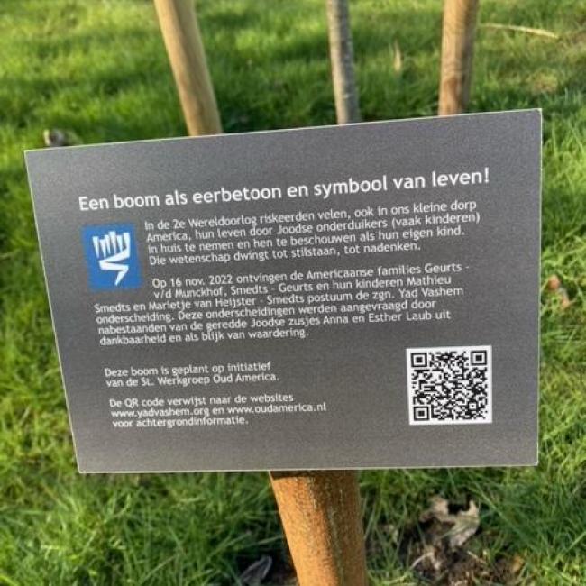 Buurtschap De Zwarte Plak en herdenkingsplaquettes geredde Joodse kinderen America