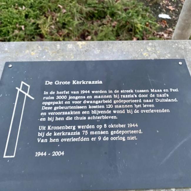 Herdenkingsmonument kerkhof