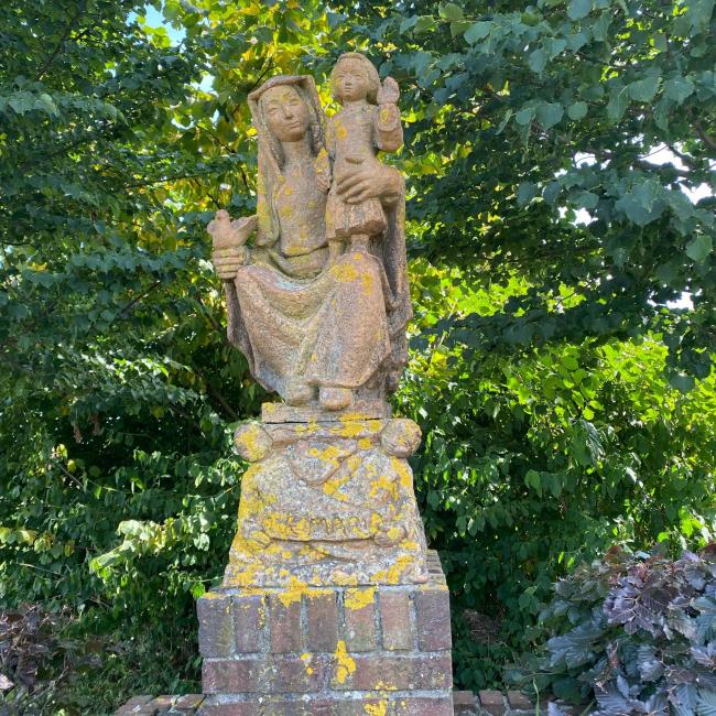 Beeld O.L. Vrouw van de Vrede