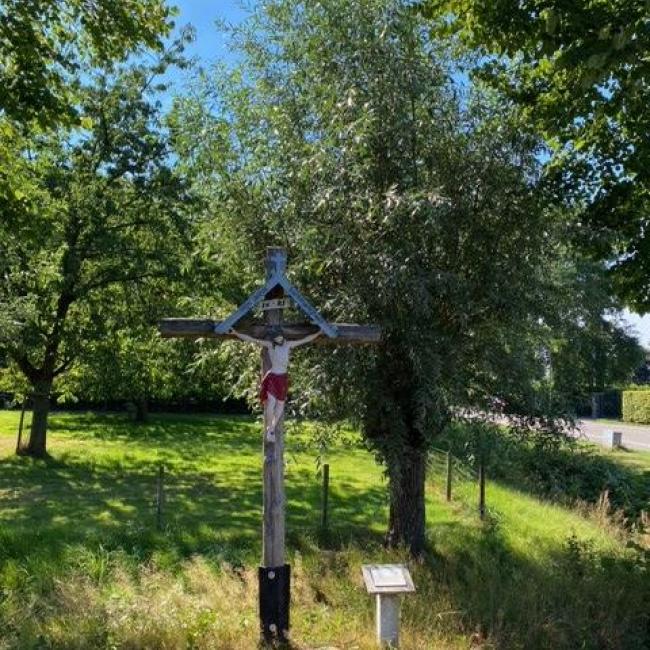 Kruis De Hees
