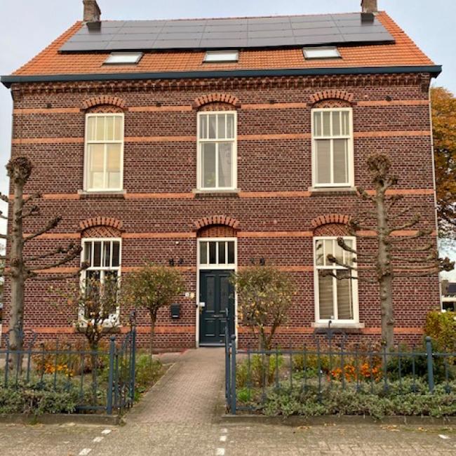 Voormalig klooster thans gezondheidscentrum