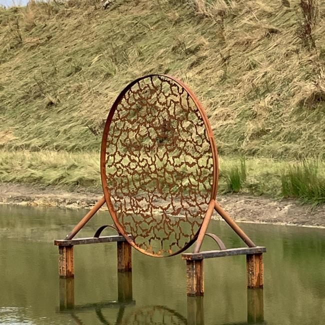 De Cirkel, onderdeel van Kunstige dieren aan de Zeesweg